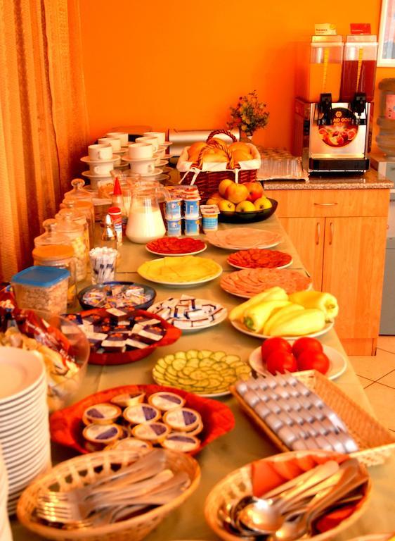 Hostel Ferihegy Вечеш Экстерьер фото